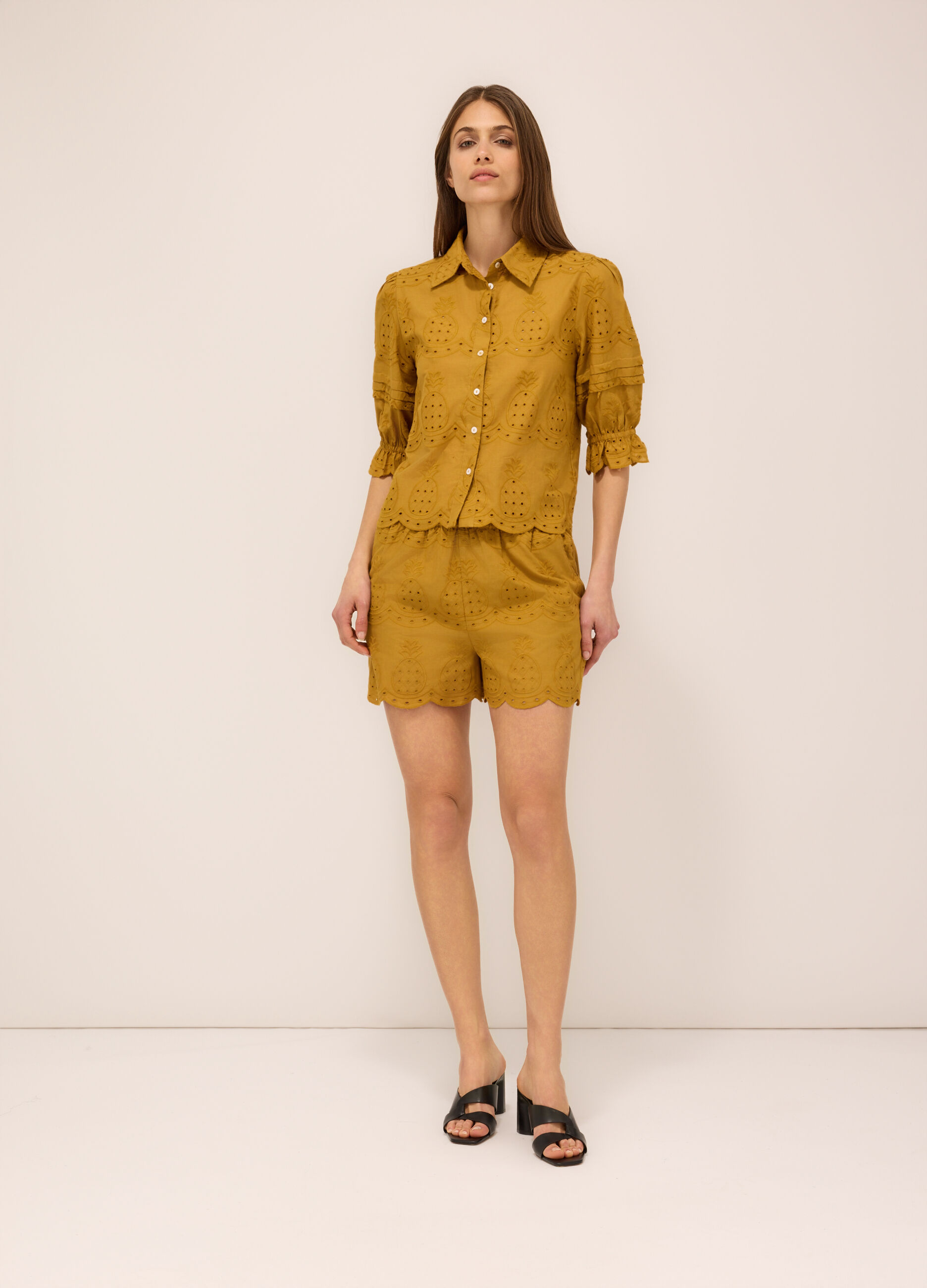 Shorts in puro cotone sangallo donna_0