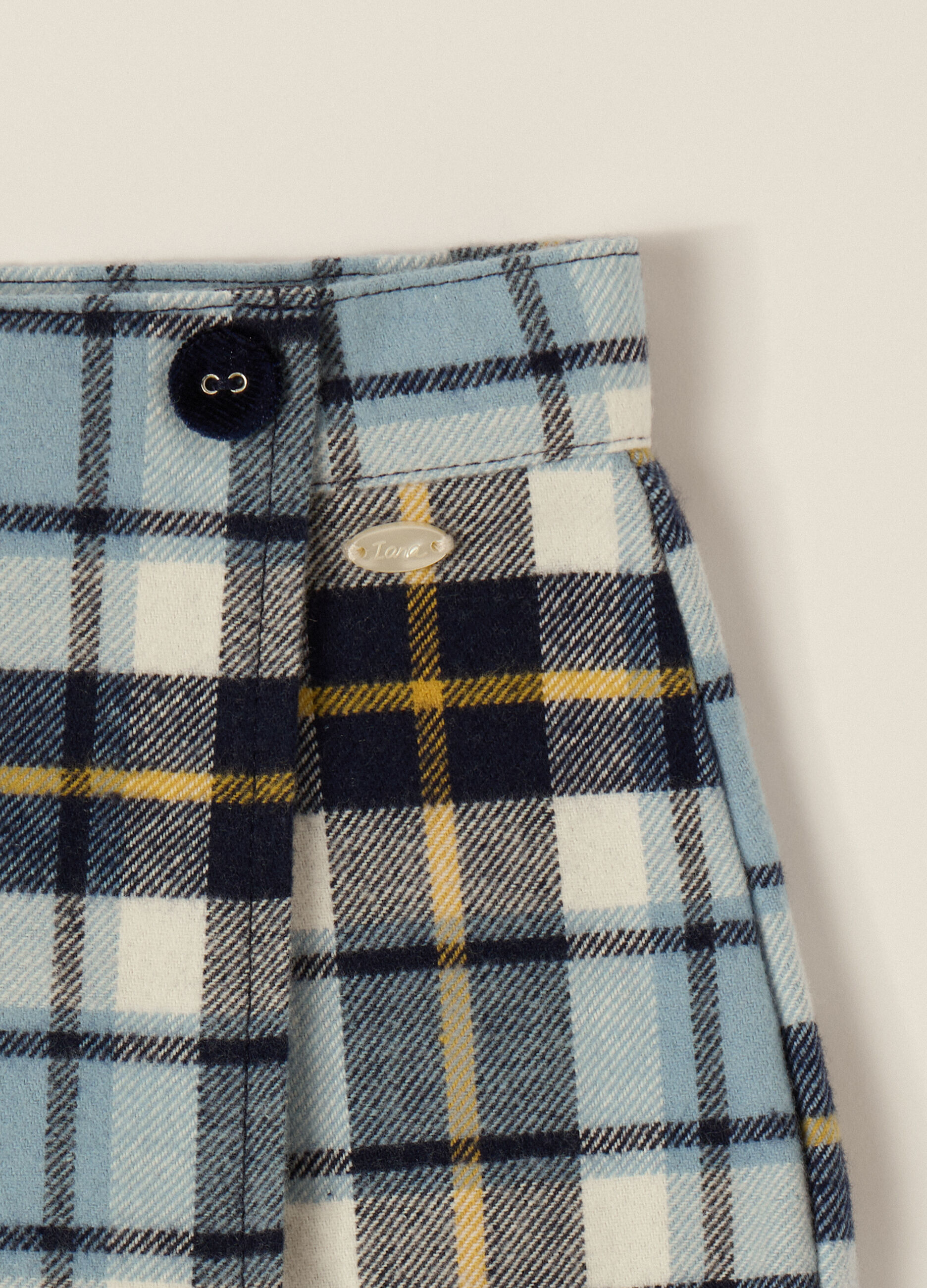 Gonna scozzese azzurra per bambina_2