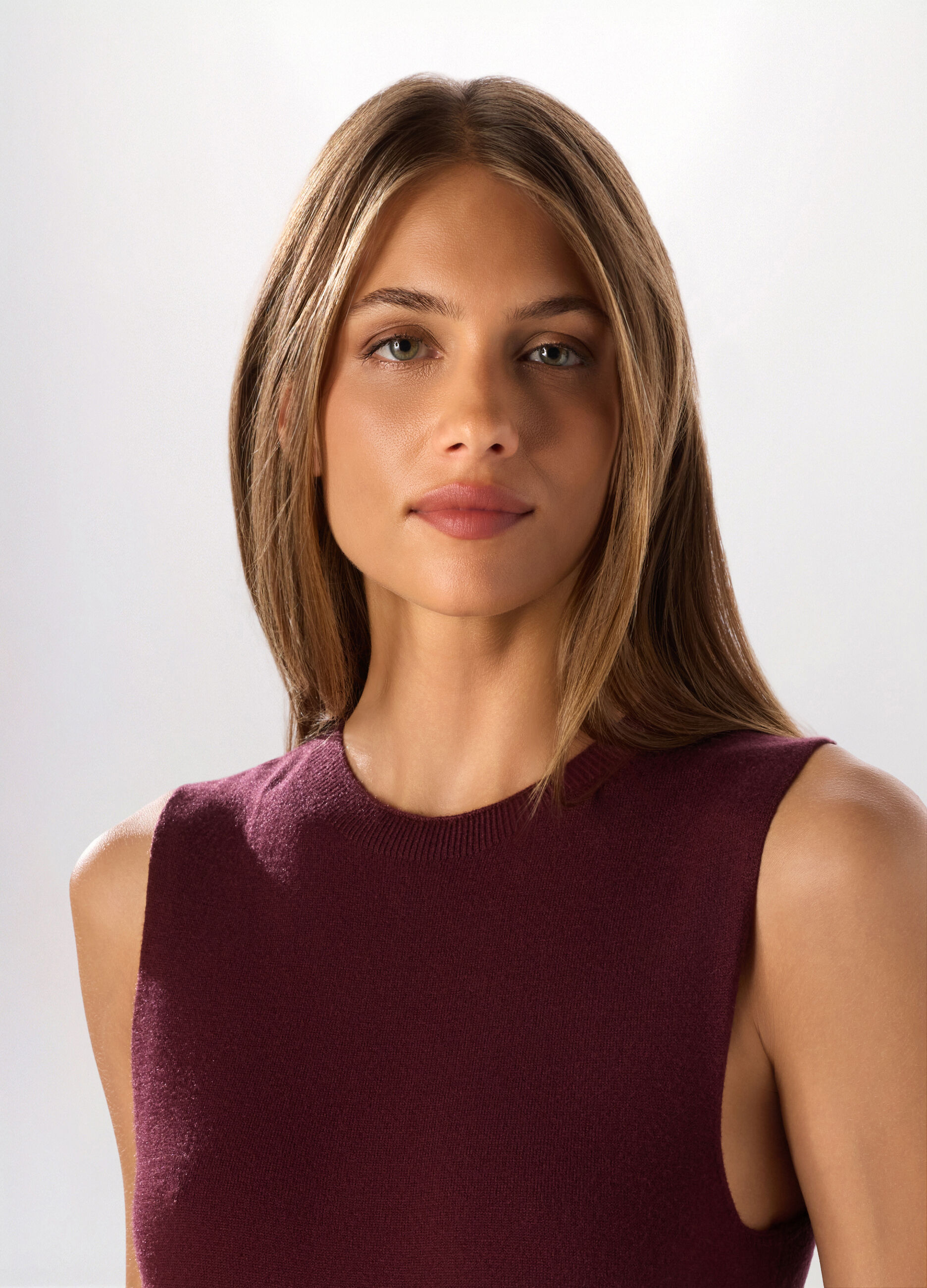 Tricot smanicato misto viscosa donna_2