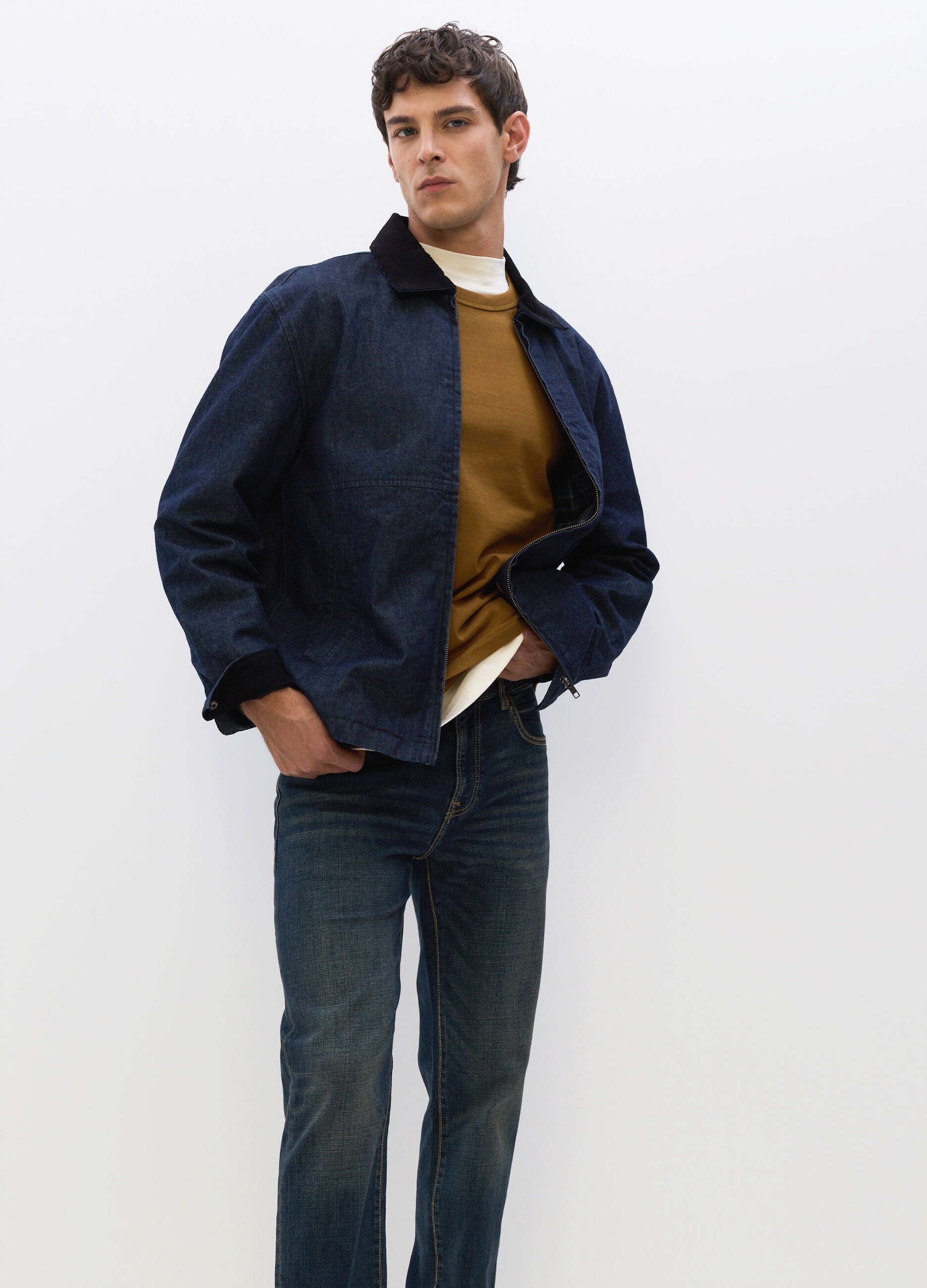 Jeans slim fit in denim lavato uomo_4