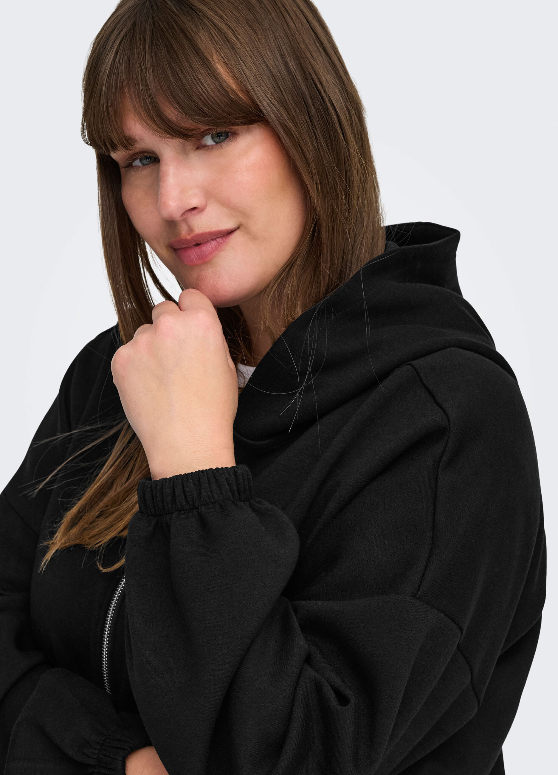 Felpa con cappuccio_4