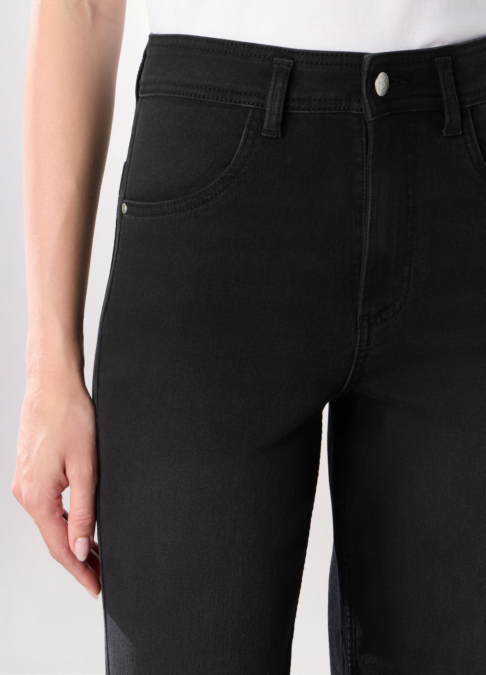 Pantaloni wide leg in denim misto cotone stretch_2