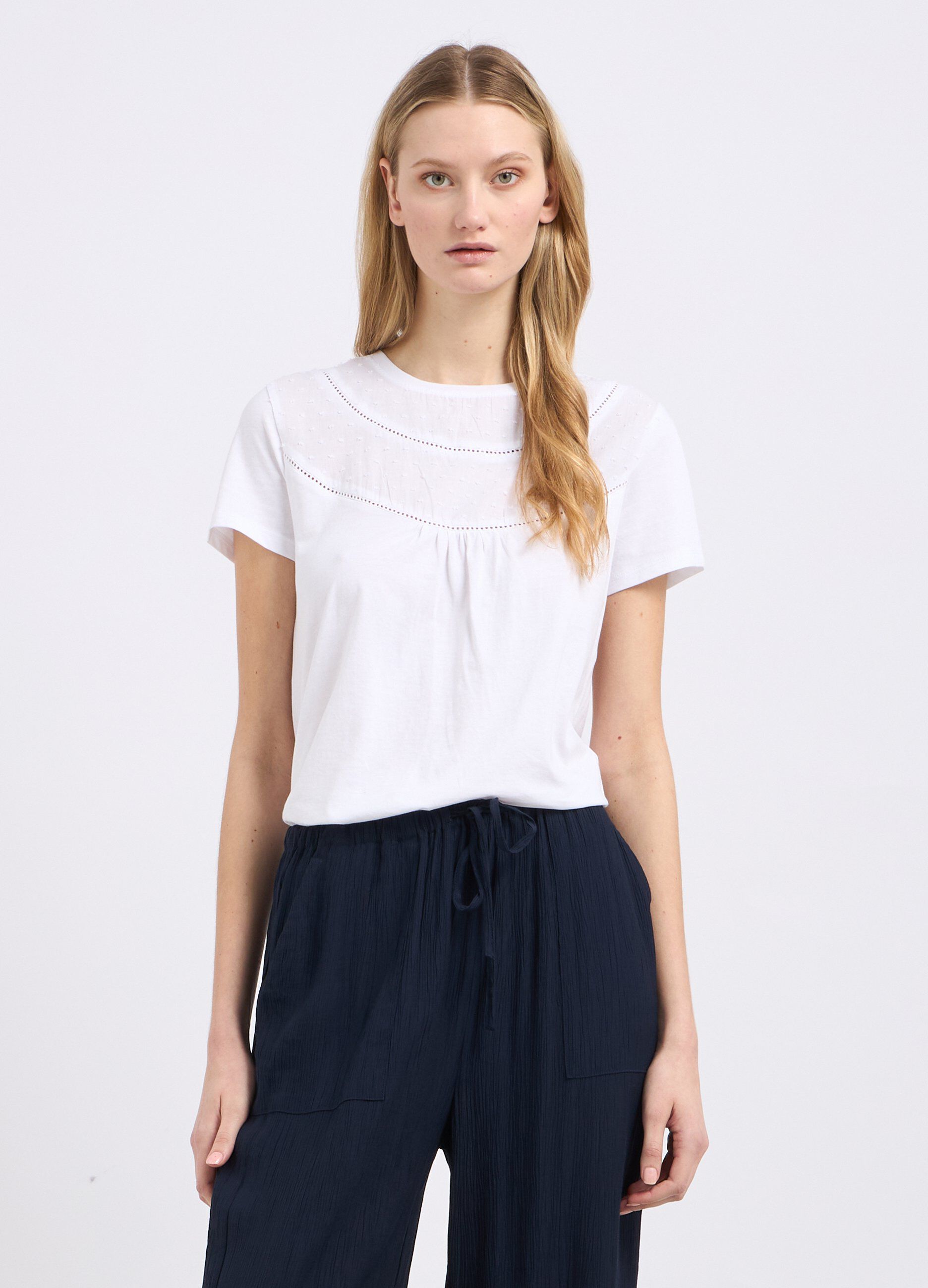 T-shirt in puro cotone con ricami donna