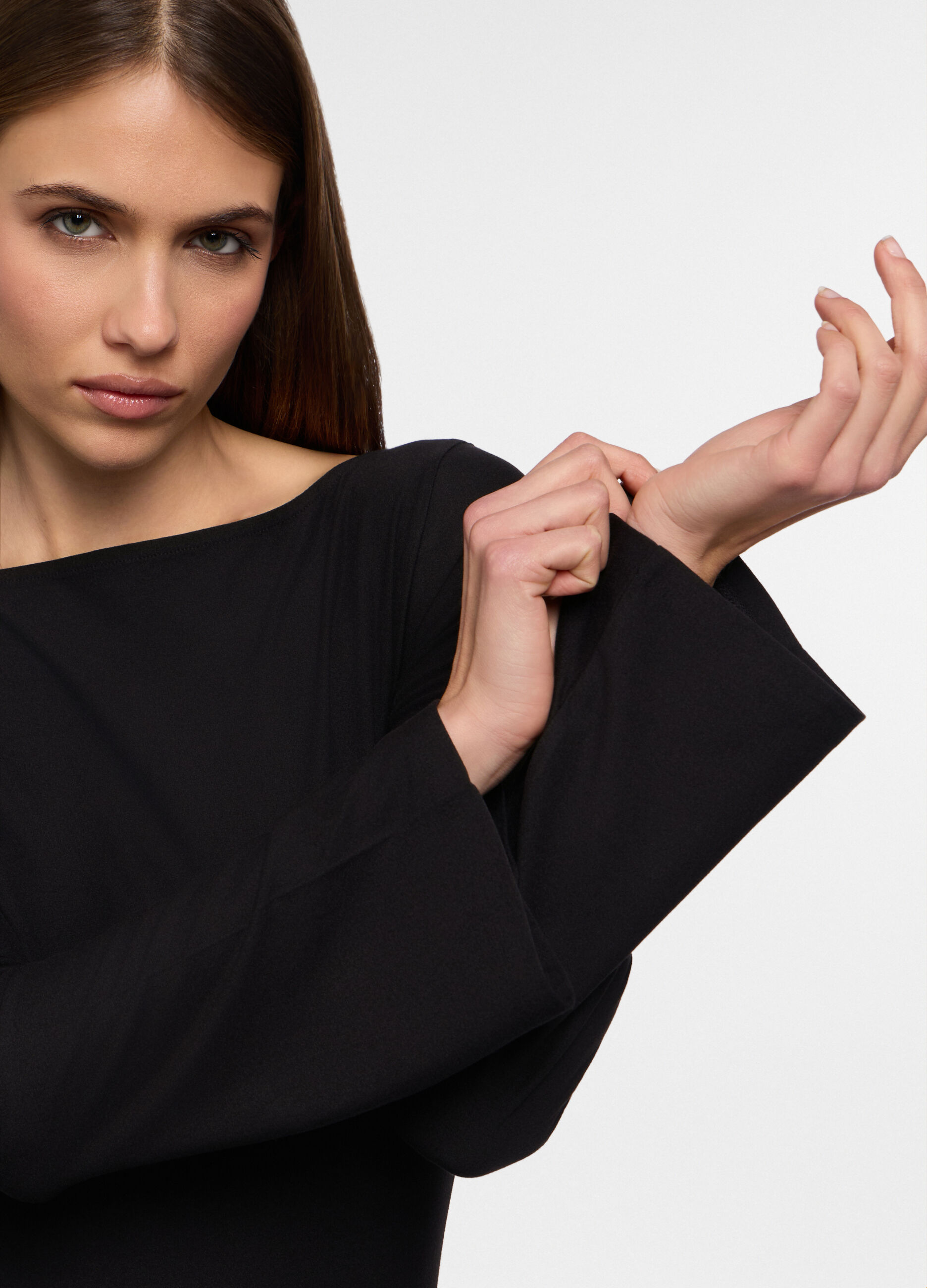 T-shirt con scollo a barchetta stretch donna_2