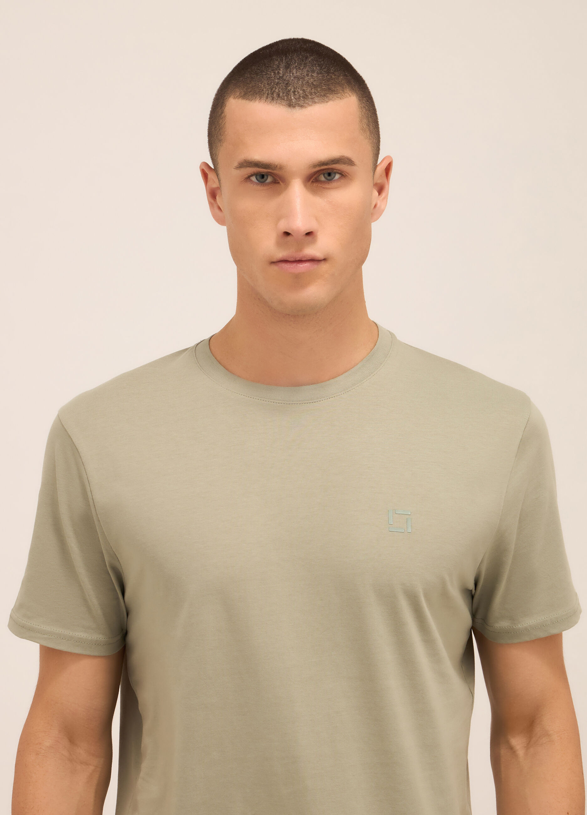 T-shirt sportiva in puro cotone uomo_2
