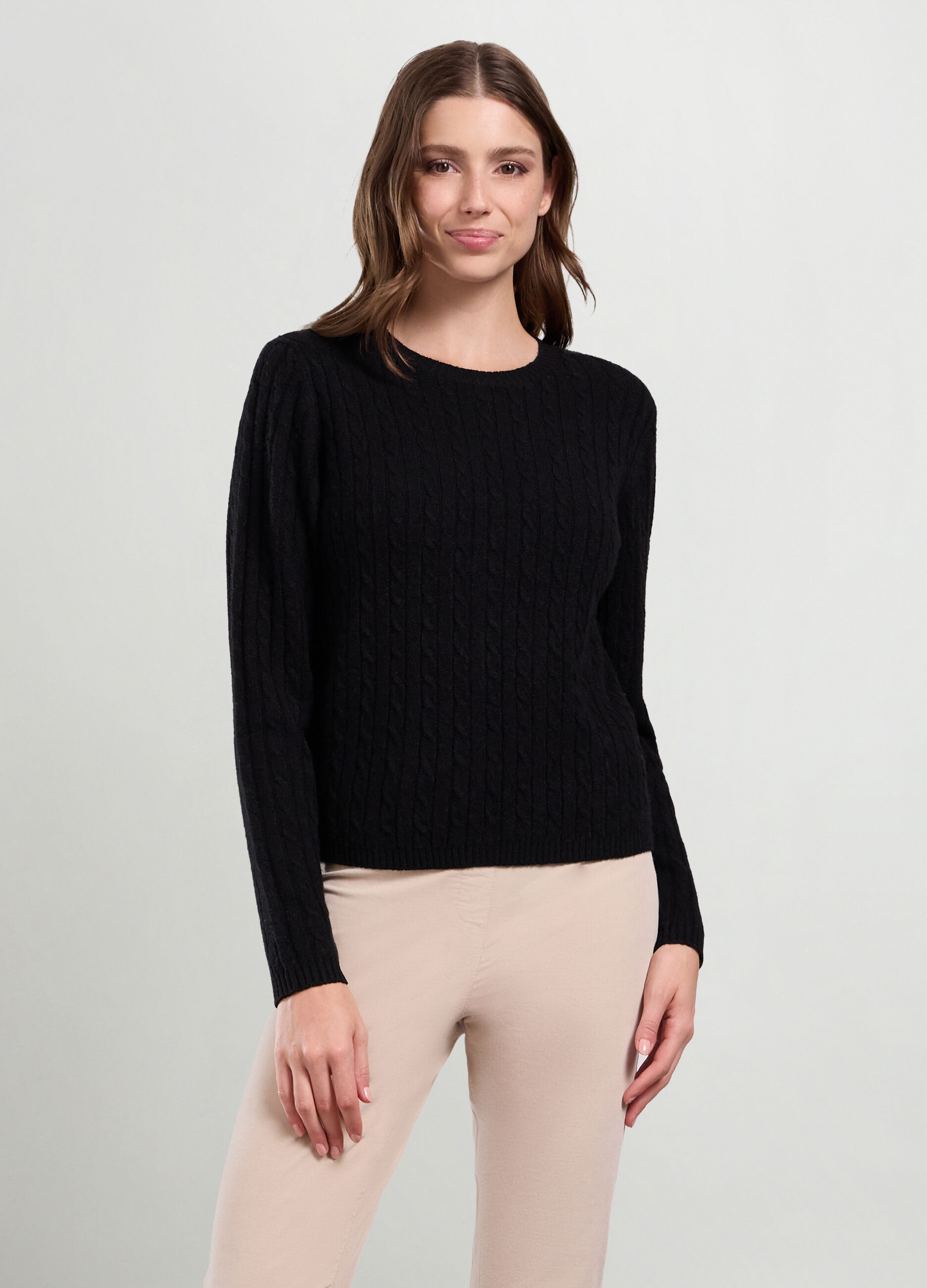 Tricot con lavorazione a treccia donna_0