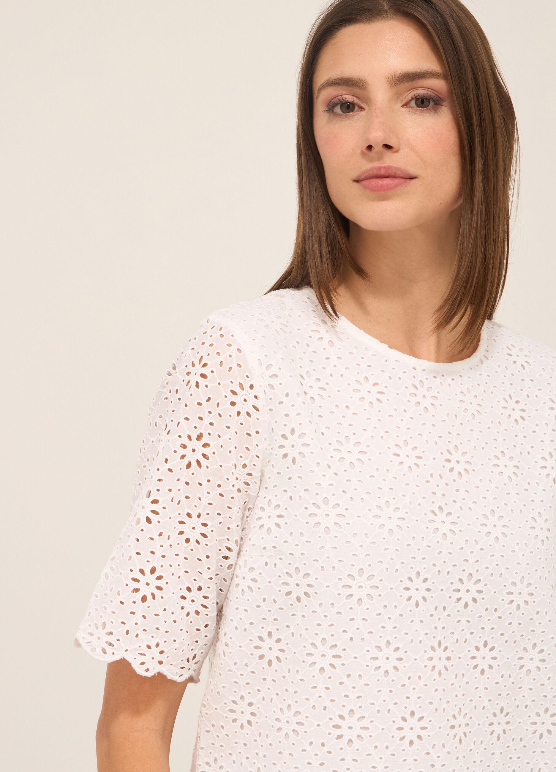 Blusa in puro cotone con ricami donna_2