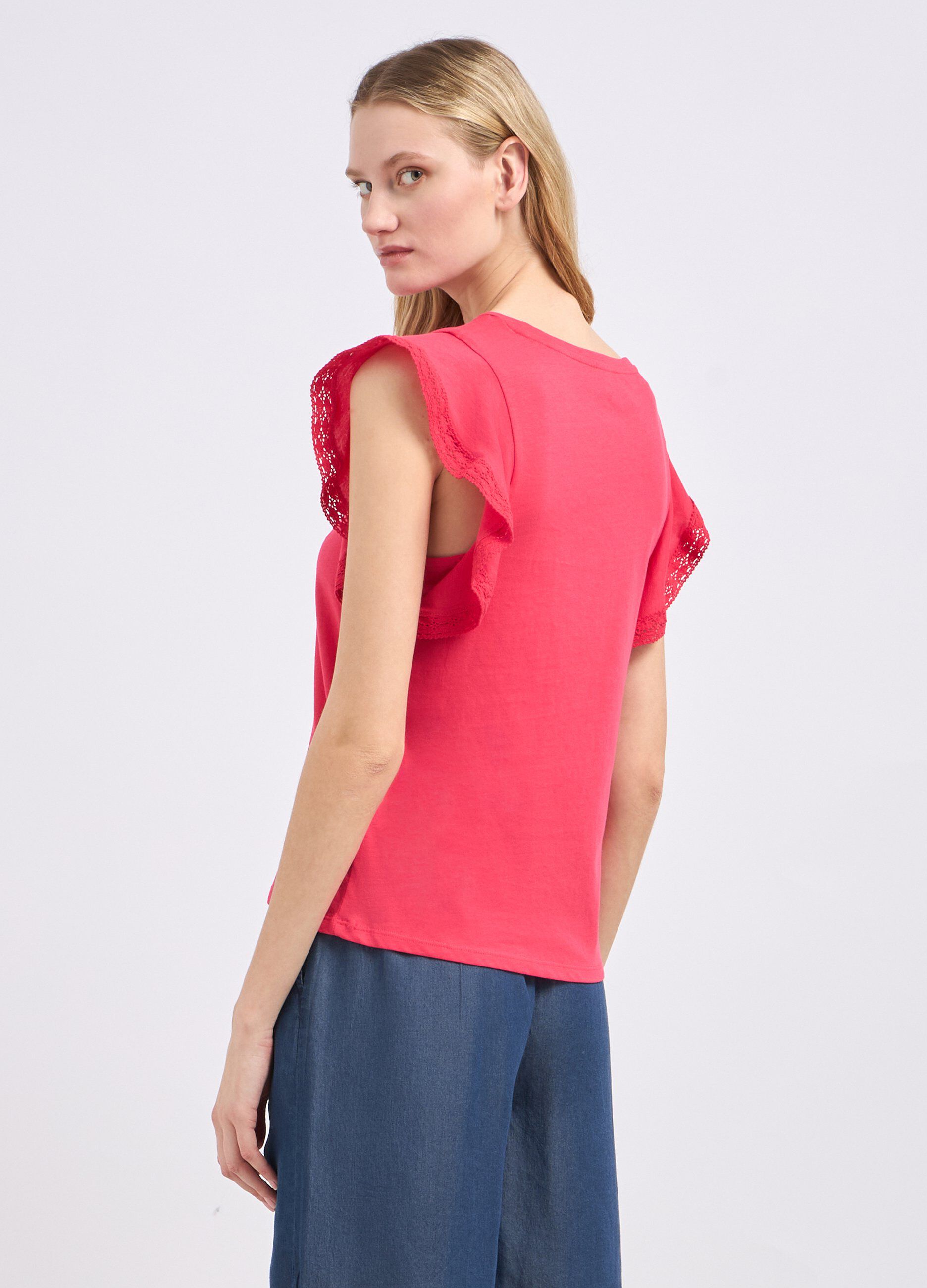 T-shirt in puro cotone con maniche ad aletta e pizzo donna_1