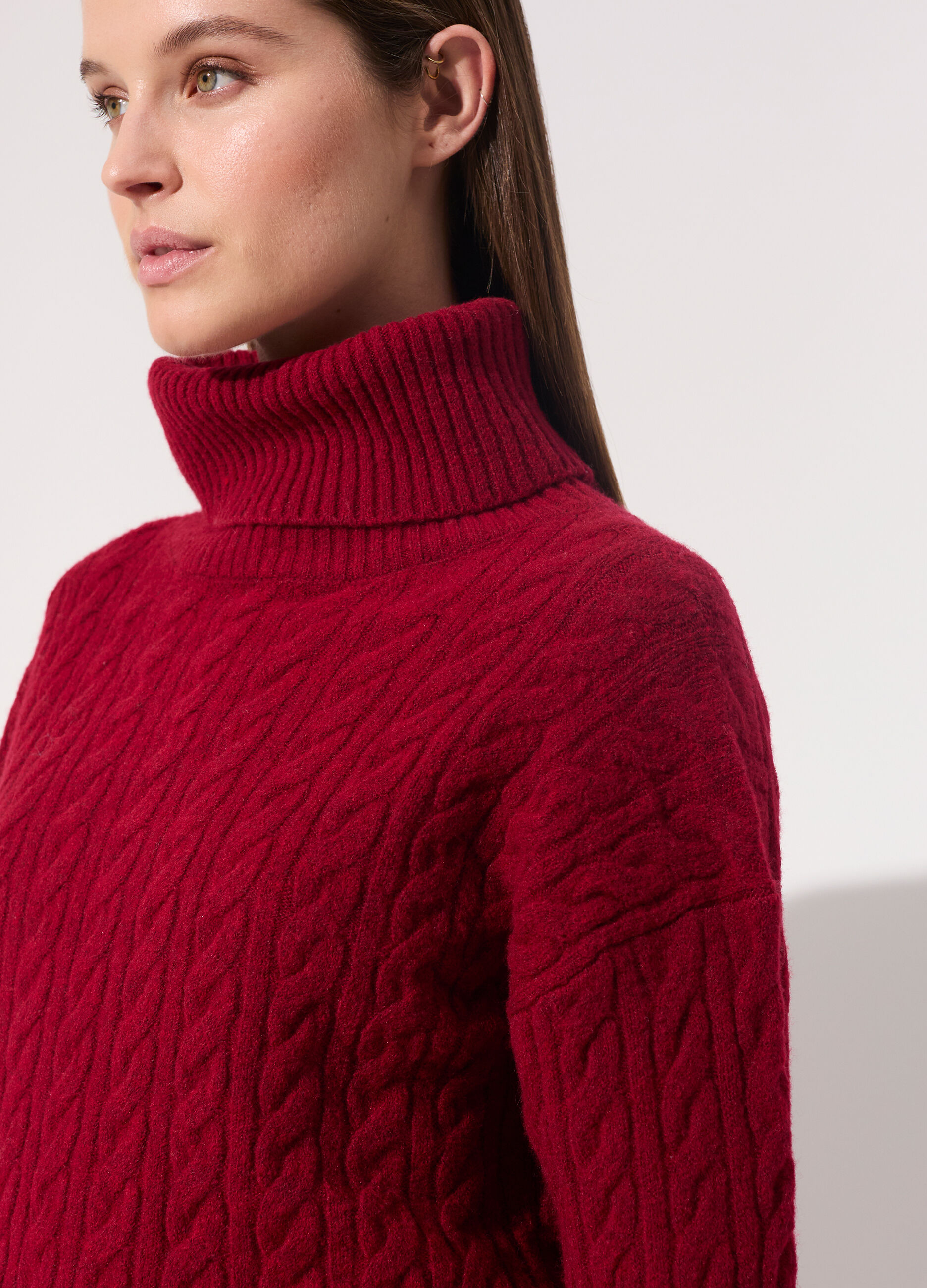 Dolcevita in misto lana a trecce donna_3