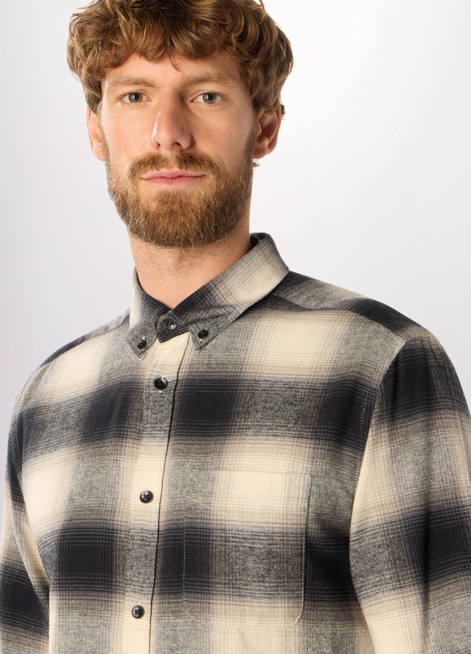 Camicia slim fit in flanella uomo_2