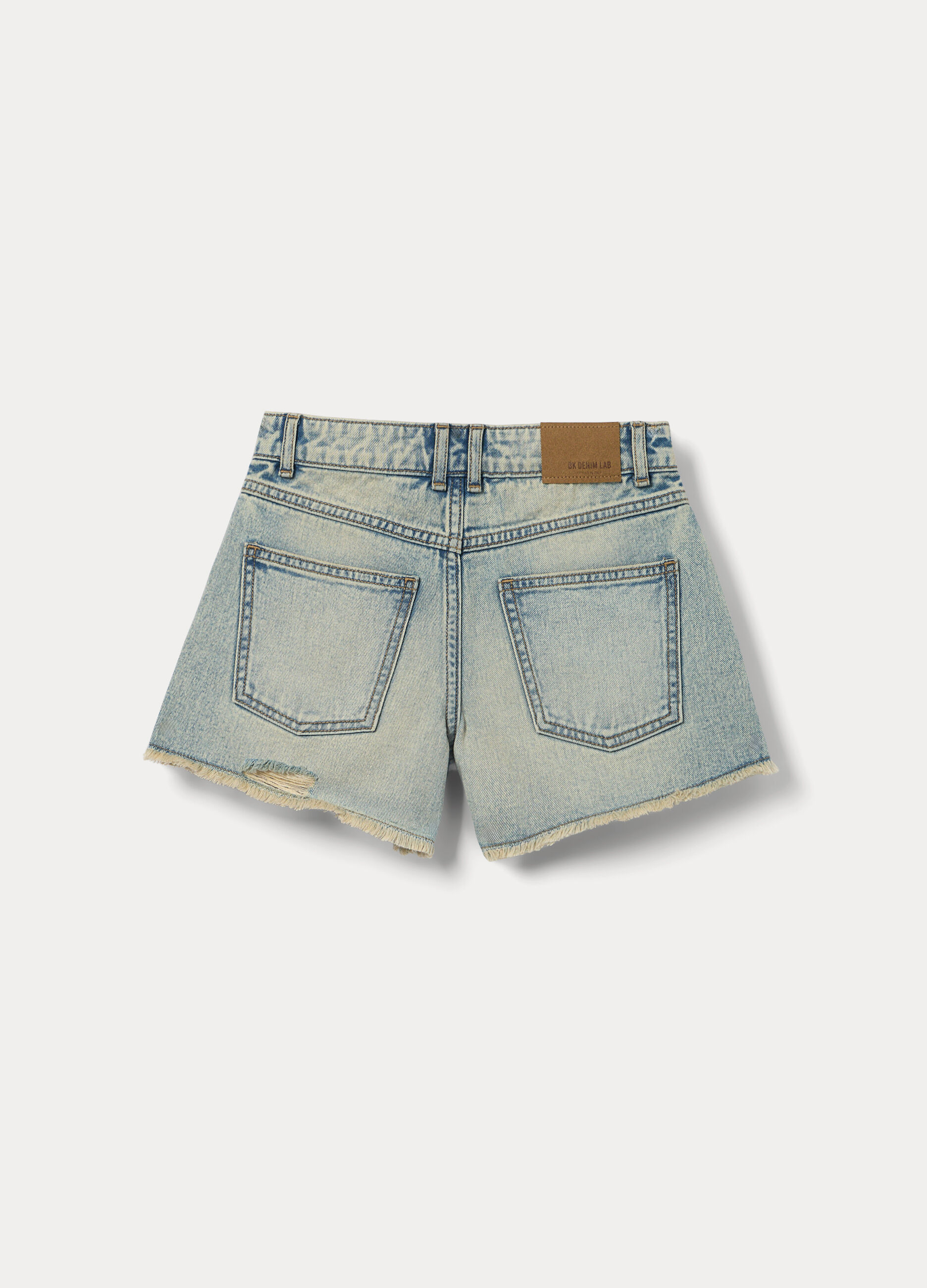 Shorts fit regular ripped in denim di puro cotone ragazza_2