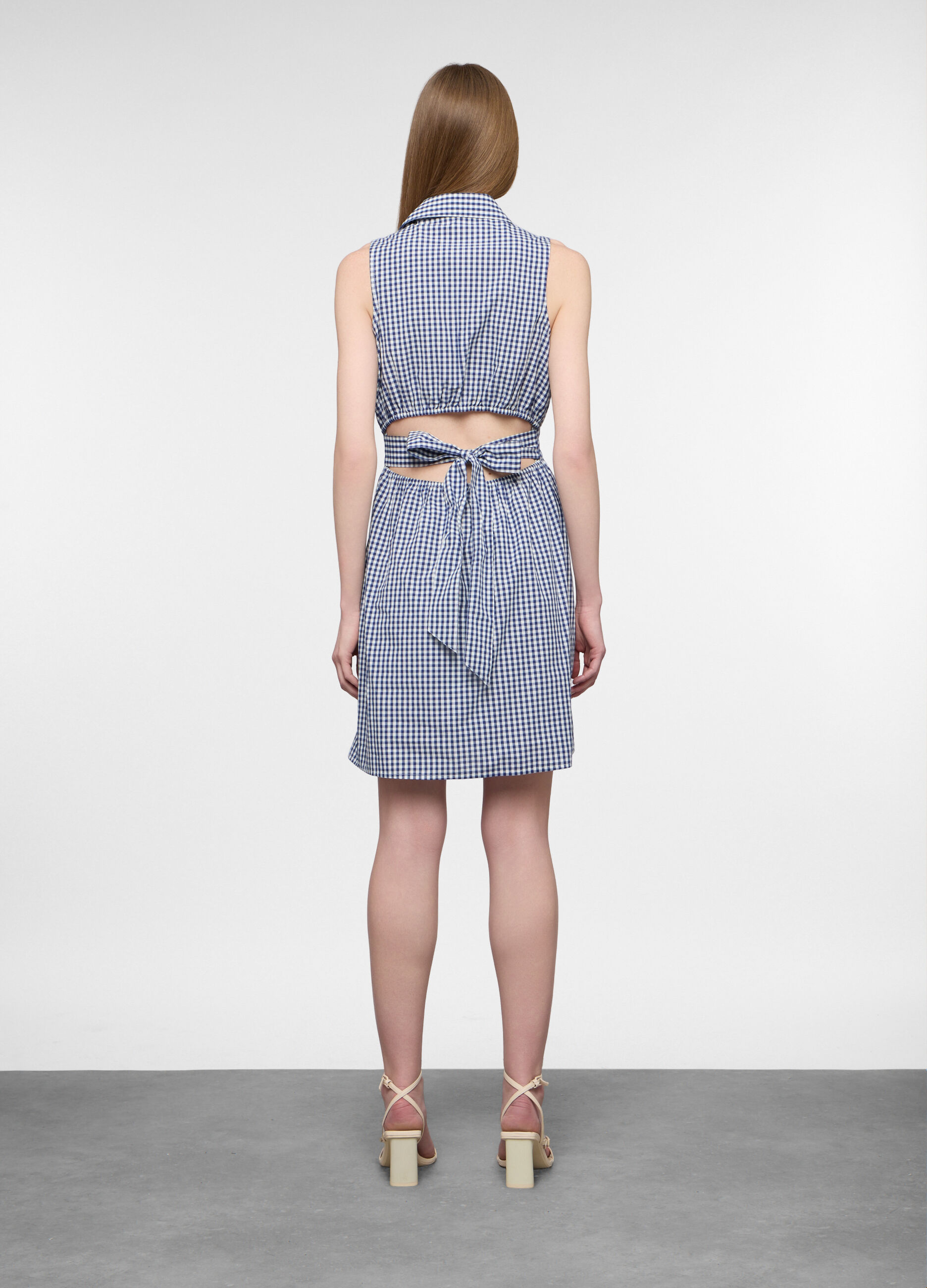 Abito corto fitted in popeline di puro cotone donna_1