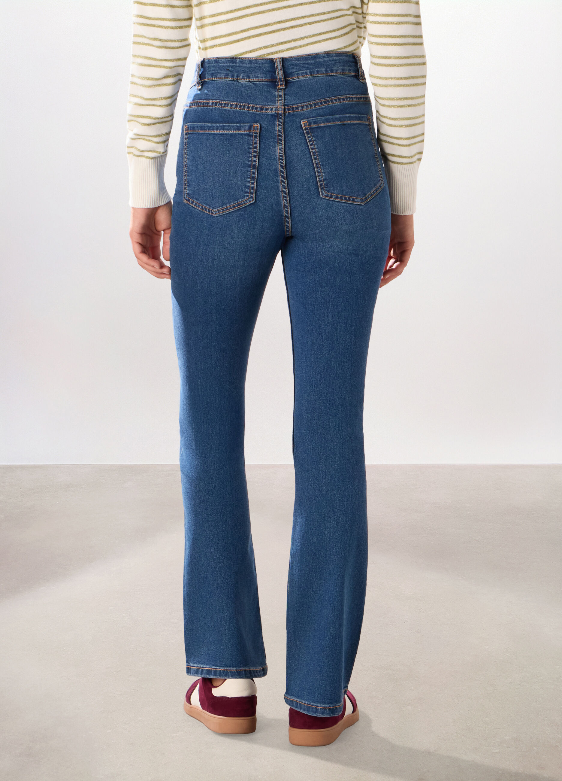 Pantaloni in denim stretch misto cotone donna_1
