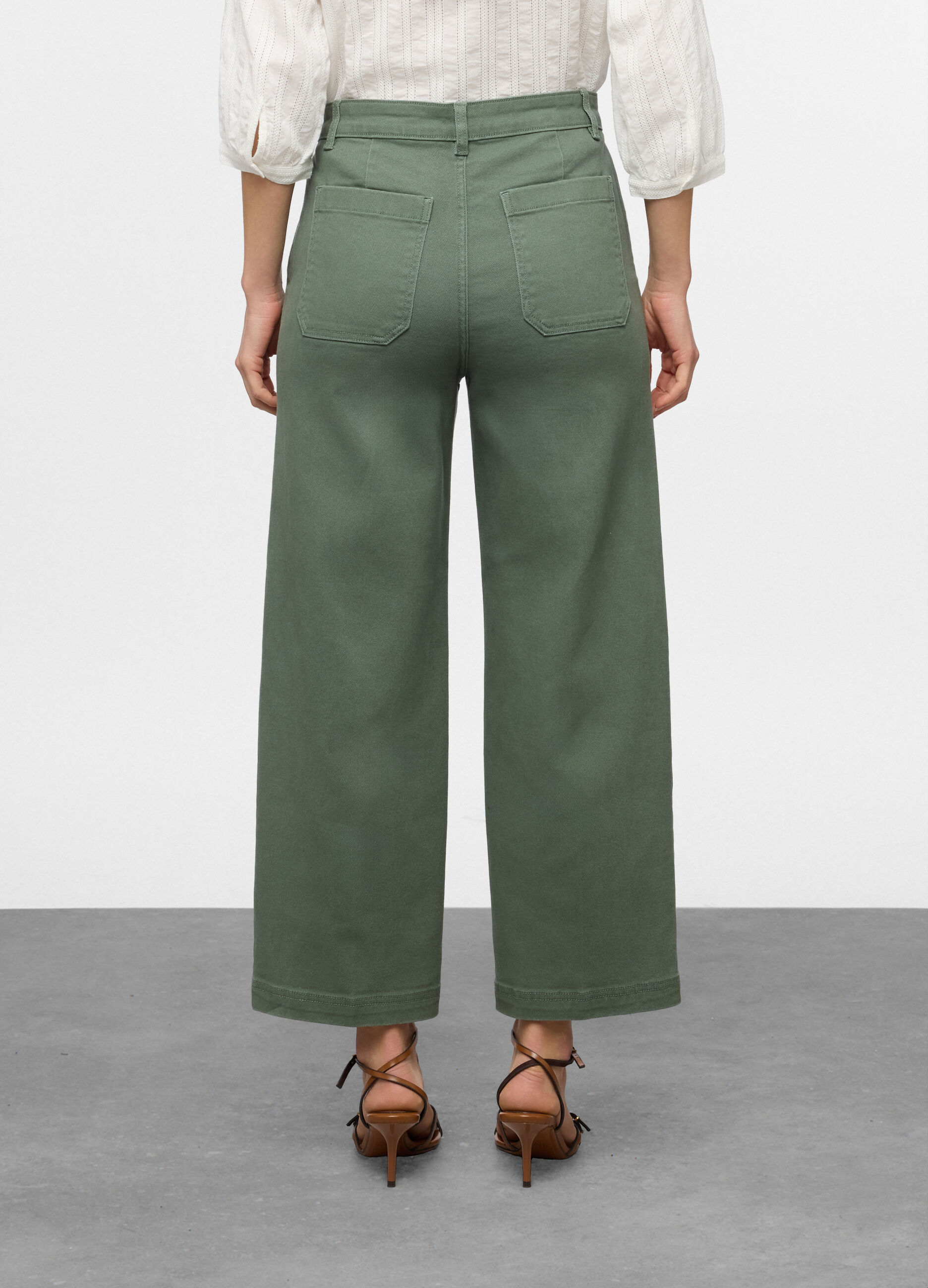 Pantaloni regular fit in cotone stretch donna_1