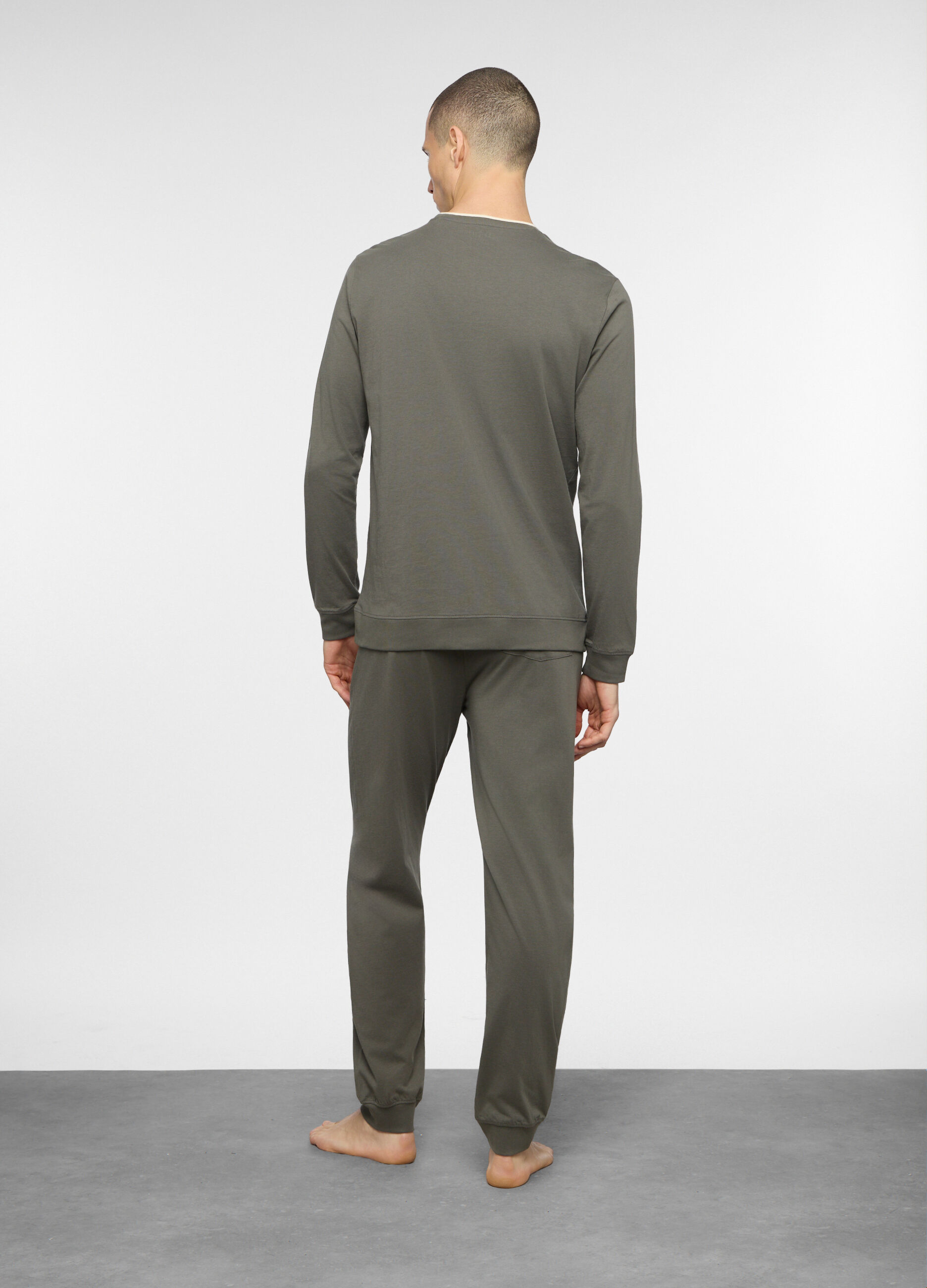 Pigiama lungo a girocollo in cotone uomo_1