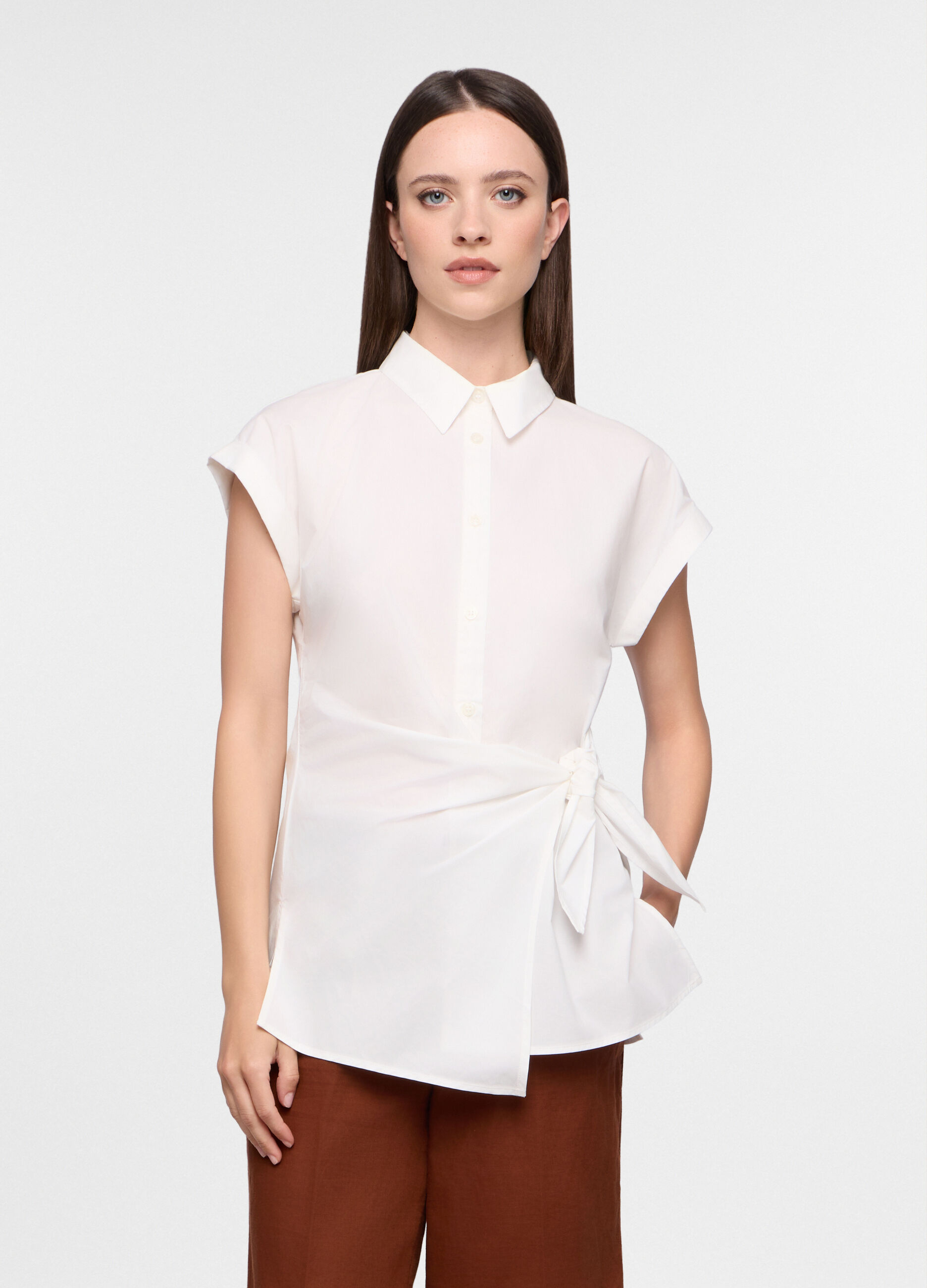Camicia Fit Slim con colletto alla francese in puro cotone donna_0